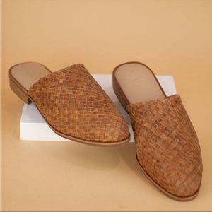 Sseko Cloud Mule In Woven Carmel